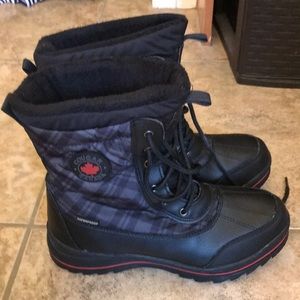 Cougar Winter Boots EUC